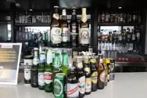 Pool Bar