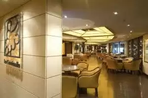 3-La Cantinella Wine Bar