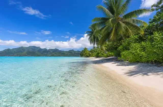 En Huahine