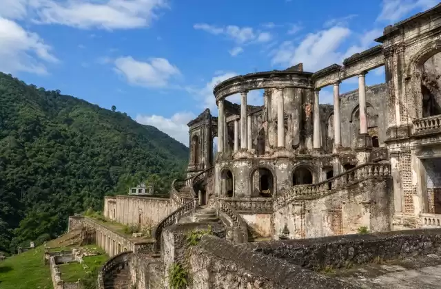Palais Sans-Souci