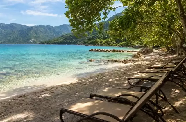 Columbus Cove